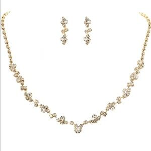 Crystal Jewelry Set Rhinestone Gold (3 piece set - 2 earrings and 1 neck…
